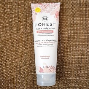 NEW The Honest Company Nourish Face & Body Lotion Sweet Almond